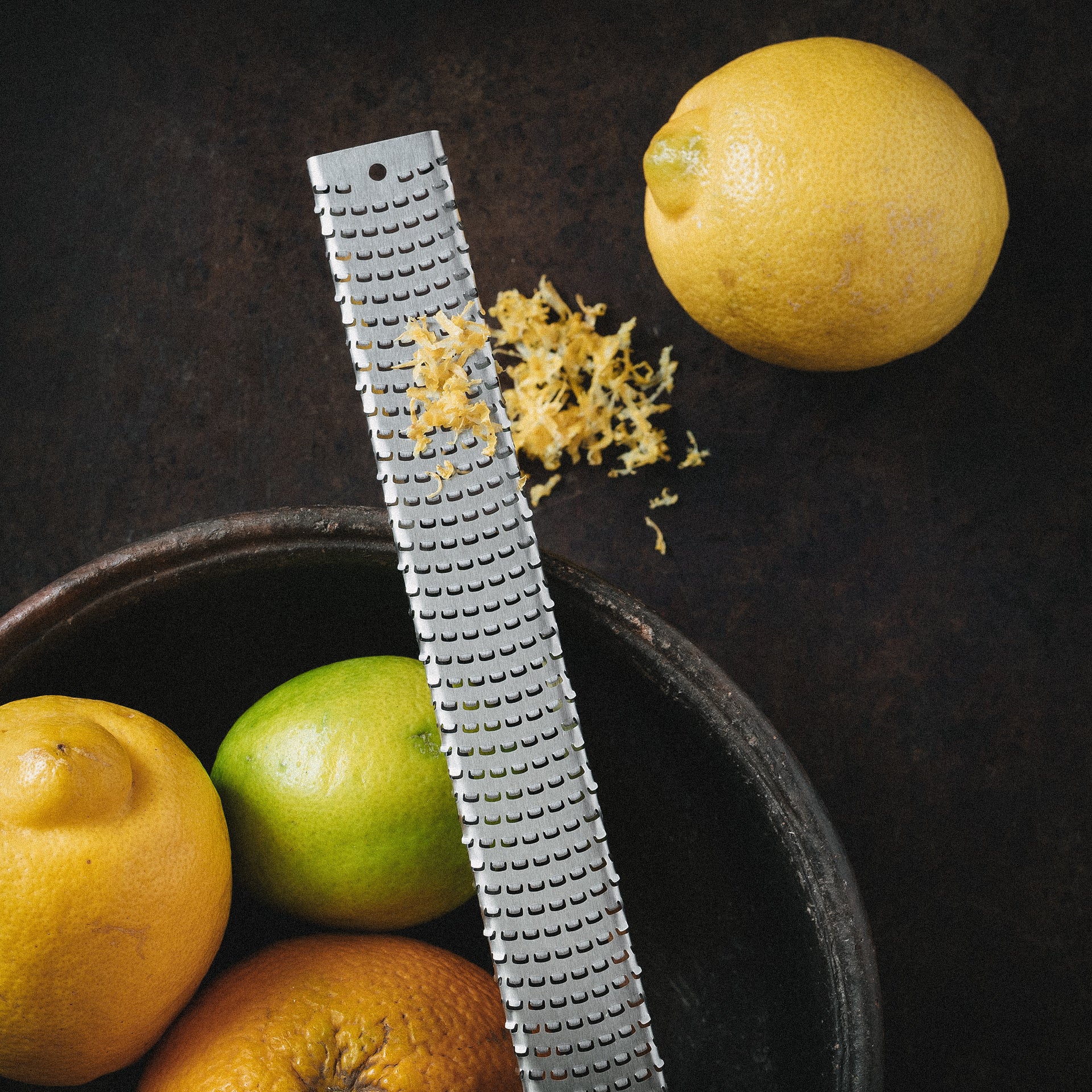 Microplane Premium Classic Zester - Image 3